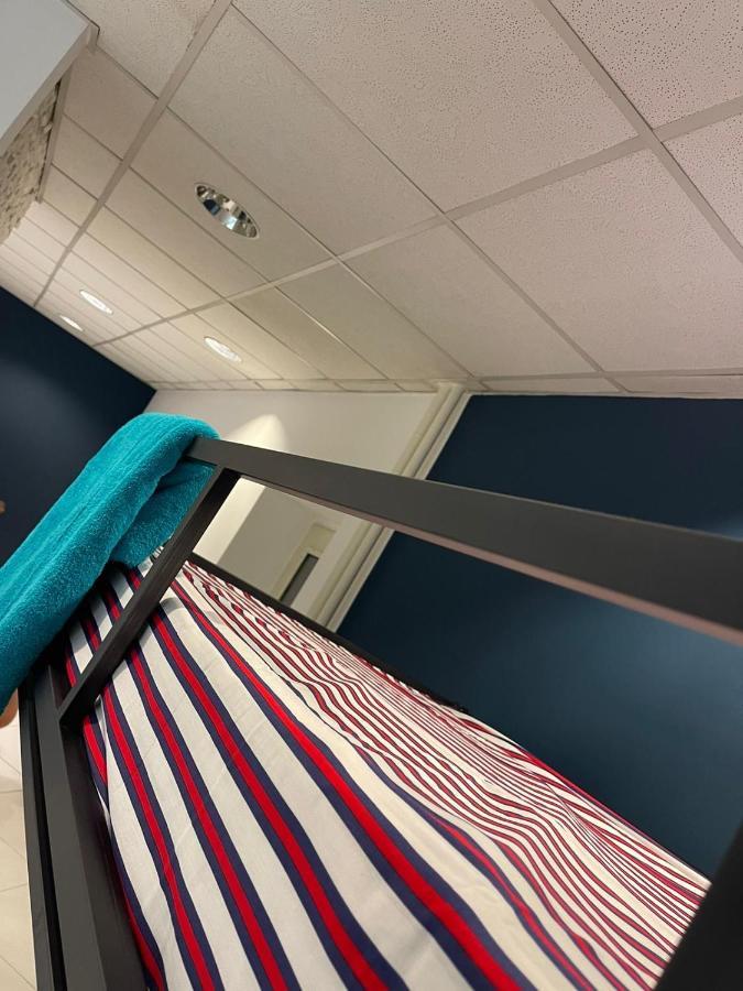 Hostel Matteo Prishtine Bagian luar foto